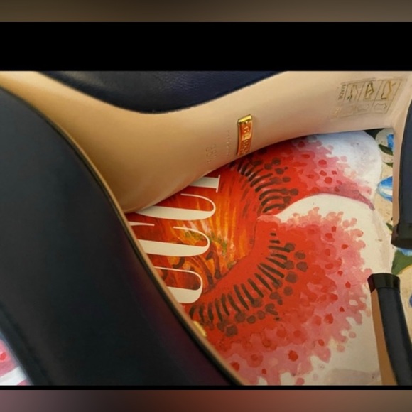 Gucci Zumi Leather Pump - Picture 5 of 6